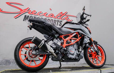 2022 KTM 390 Duke
