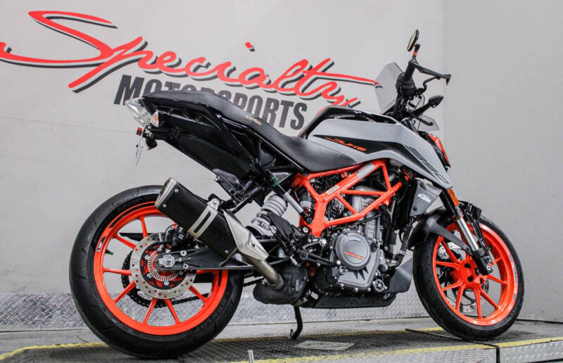 2022 KTM 390 Duke