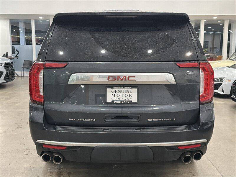 2022 GMC Yukon XL Denali