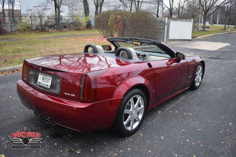 2006 Cadillac XLR