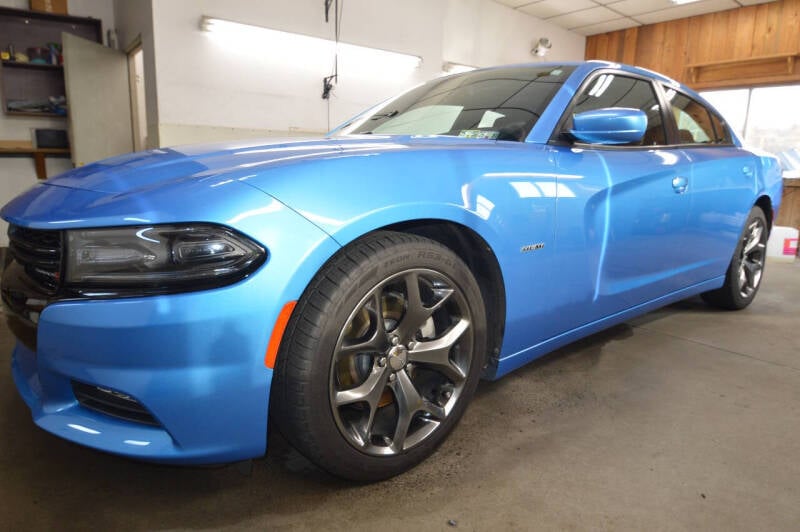 2015 Dodge Charger R/T photo 16