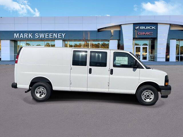 2025 GMC Savana 2500