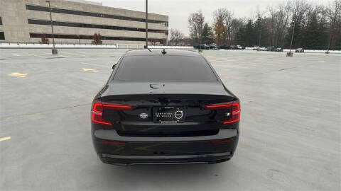 2023 Volvo S60 B5 Plus Black Edition