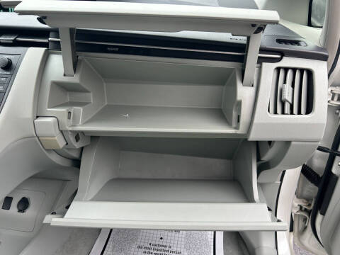 2011 Toyota Prius Three