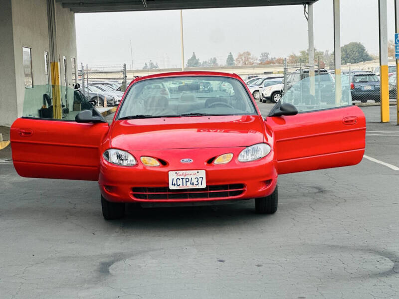 1998 Ford Escort ZX2 Hot