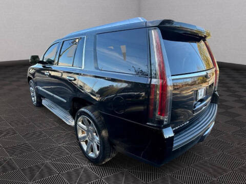 2015 Cadillac Escalade Luxury