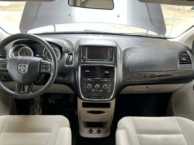 2017 Dodge Grand Caravan SE