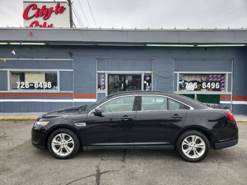 2018 Ford Taurus SE