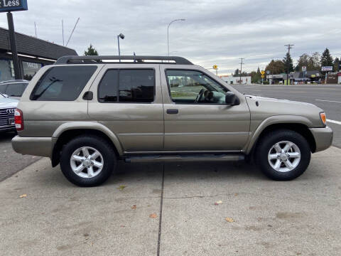 2003 Nissan Pathfinder SE