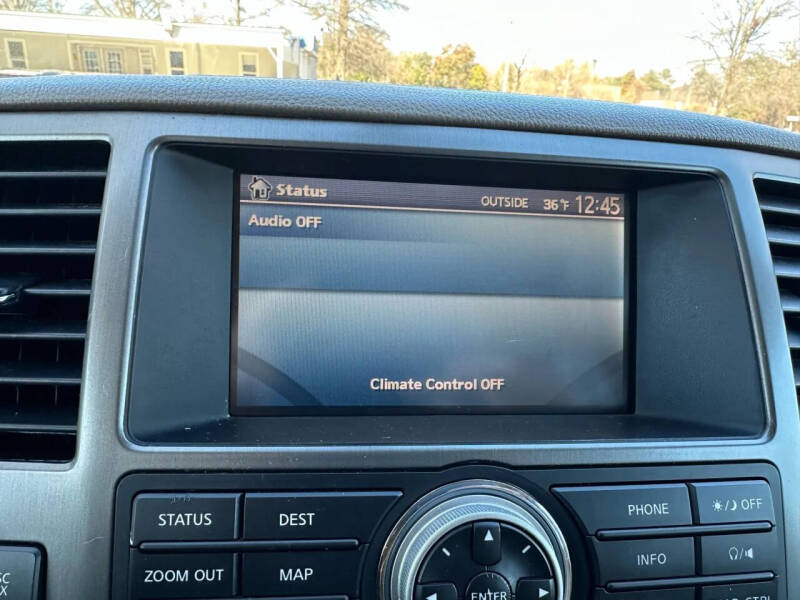 2012 Nissan Armada Platinum