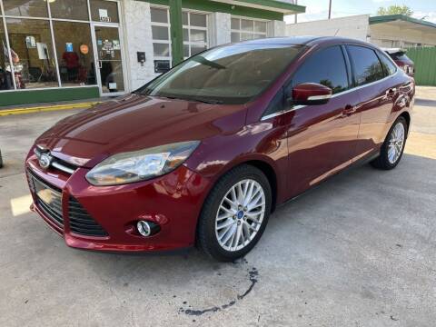 2013 Ford Focus for sale at Auto Outlet Inc. in Houston TX