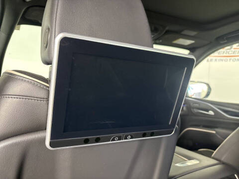 2022 Cadillac Escalade Sport