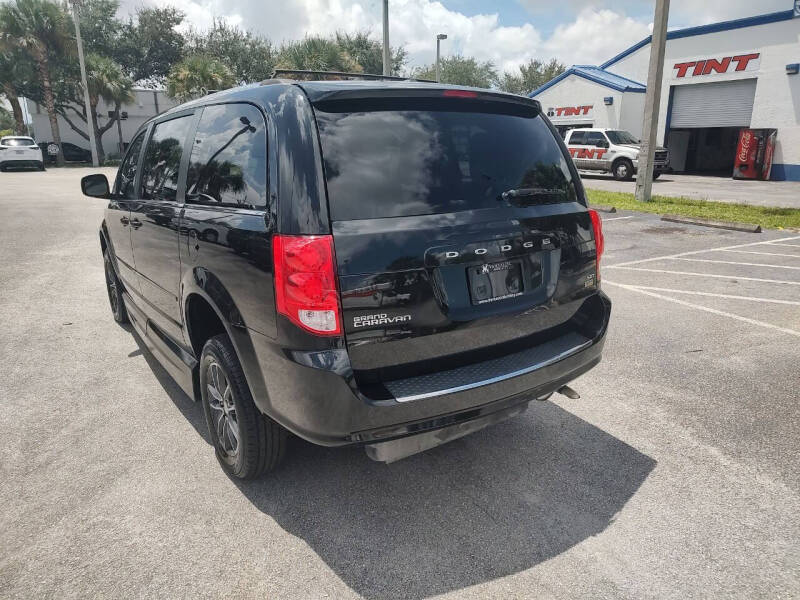2017 Dodge Grand Caravan SXT