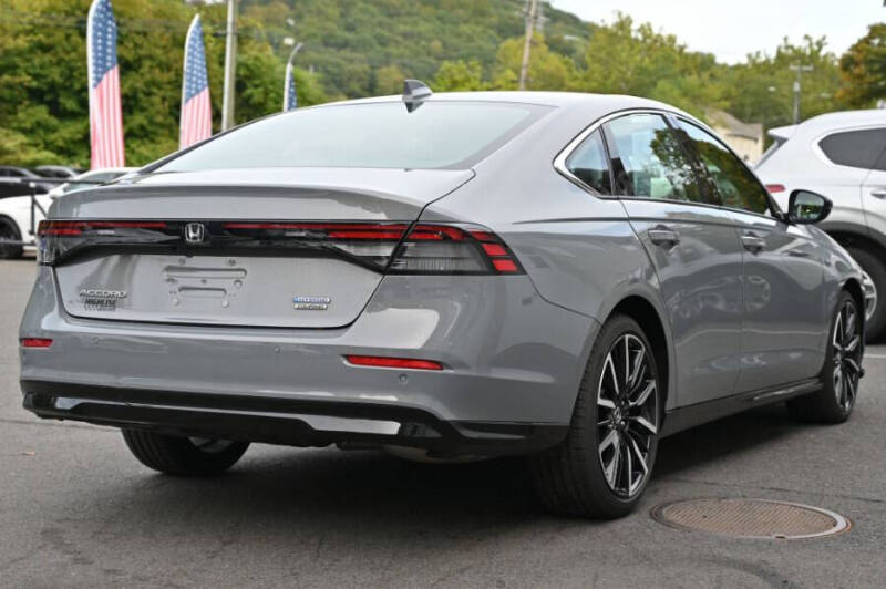 2024 Honda Accord Hybrid Touring