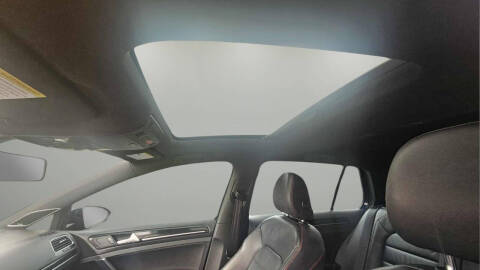 2015 Volkswagen Golf GTI S