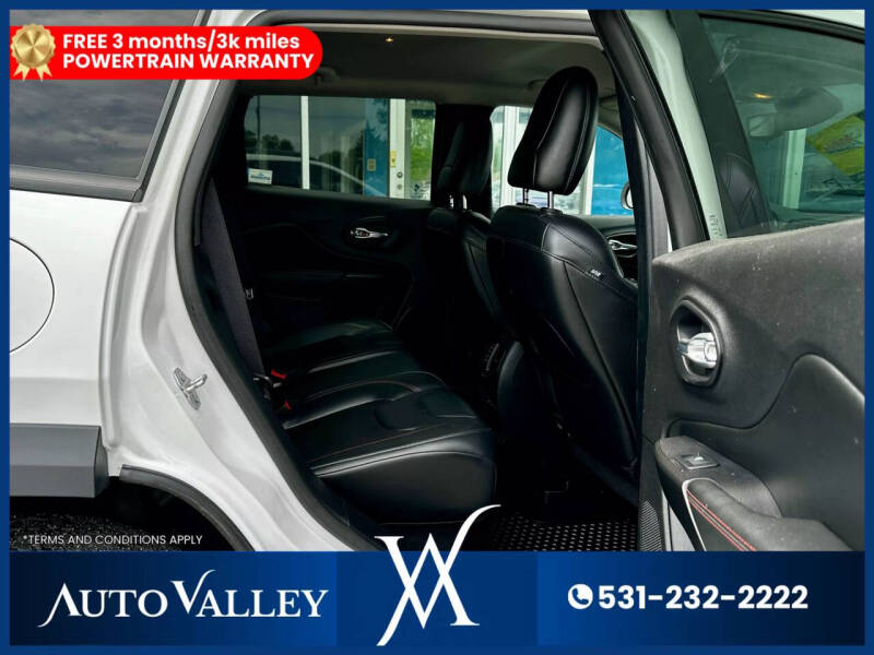 2021 Jeep Cherokee Trailhawk