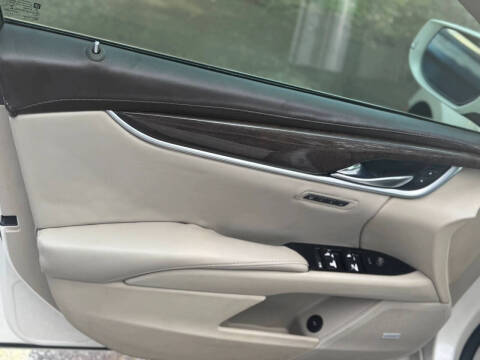 2015 Cadillac XTS Luxury