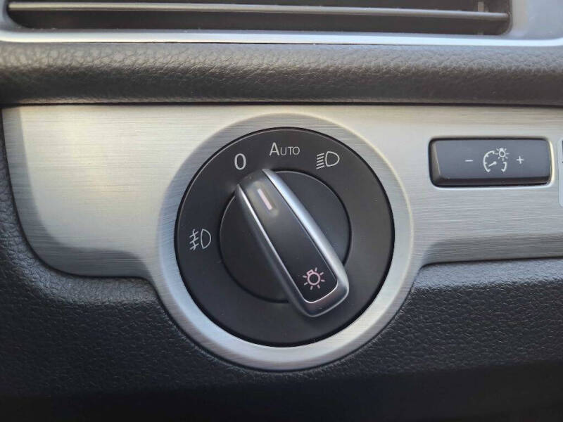 2013 Volkswagen Passat