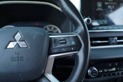2022 Mitsubishi Outlander SEL