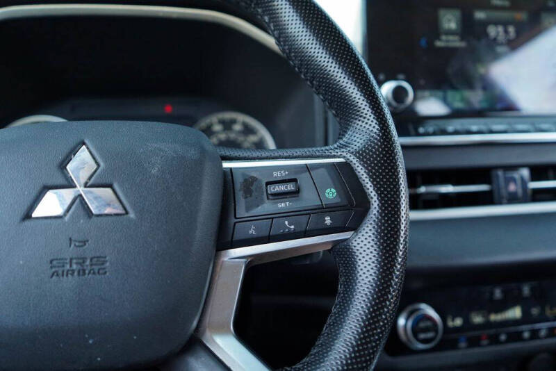 2022 Mitsubishi Outlander SEL