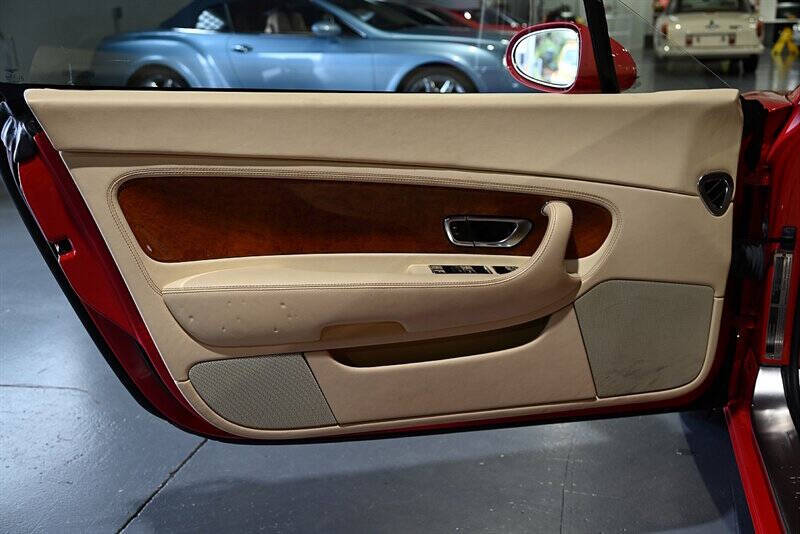 2007 Bentley Continental 24