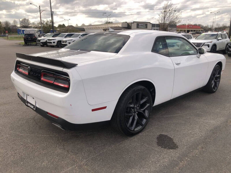 2021 Dodge Challenger SXT