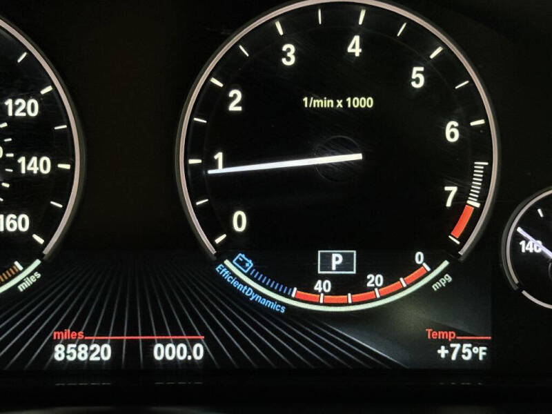 2016 BMW 5 Series 528i xDrive