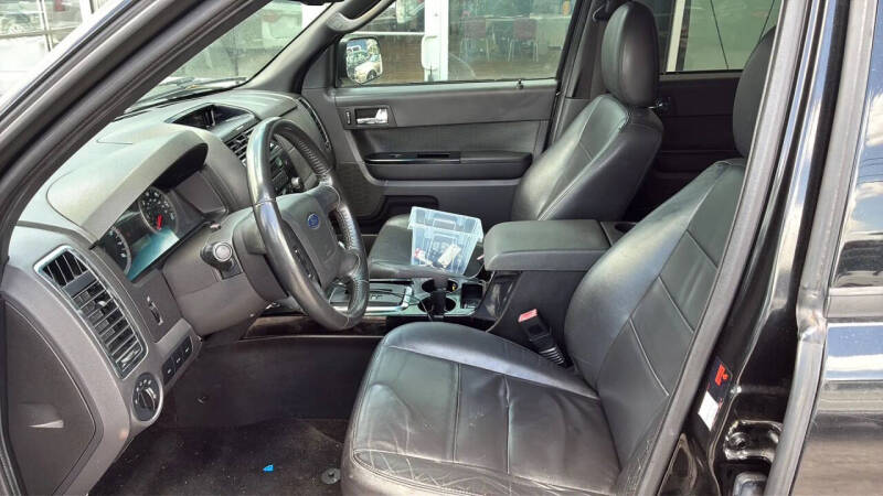 2011 Ford Escape Limited