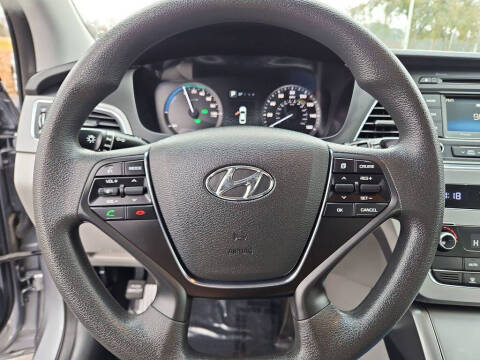 2016 Hyundai Sonata Hybrid SE