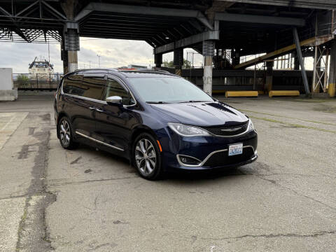 2017 Chrysler Pacifica Limited