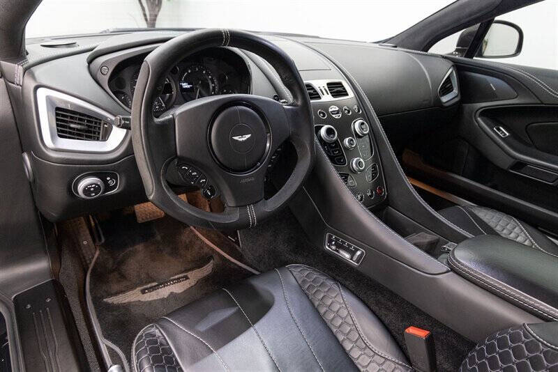 2015 Aston Martin Vanquish