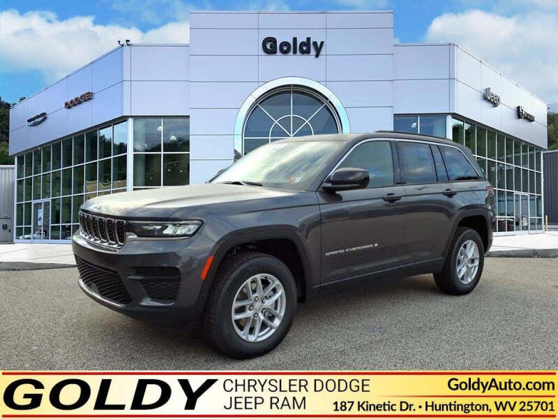 2025 Jeep Grand Cherokee Laredo's photo