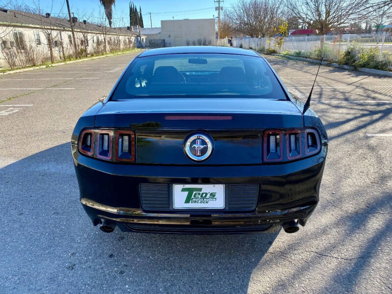 2014 Ford Mustang V6