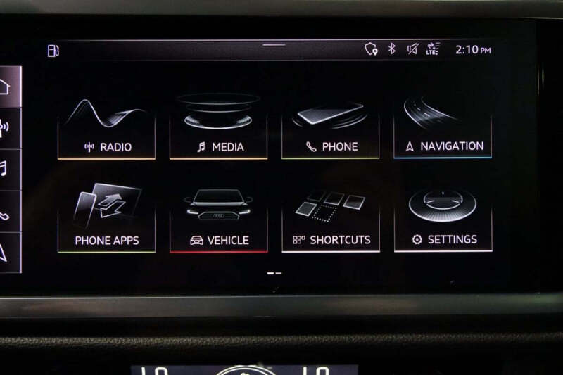 2021 Audi Q3 quattro S line Prem Plus 45 TFSI