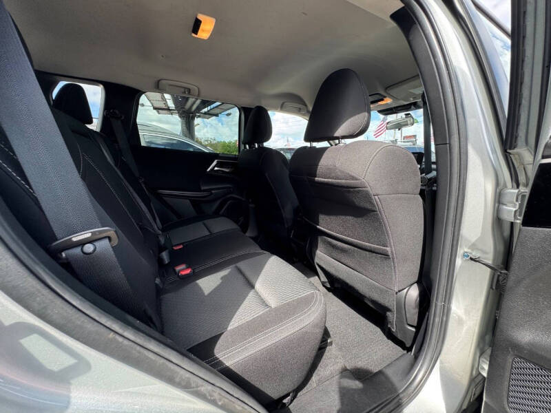 2022 Mitsubishi Outlander ES