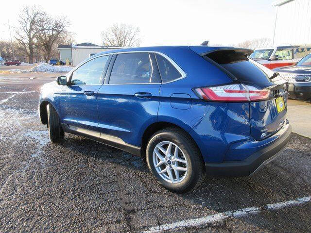 2022 Ford Edge SEL