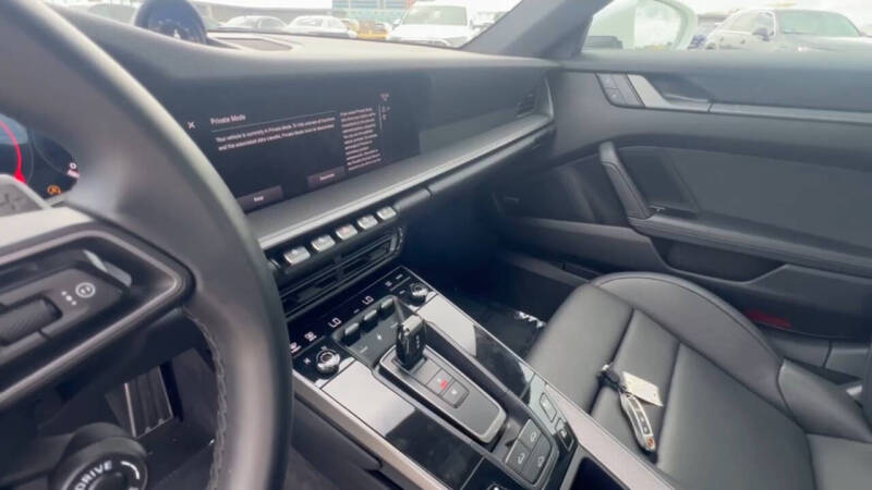 2024 Porsche 911 Carrera 4