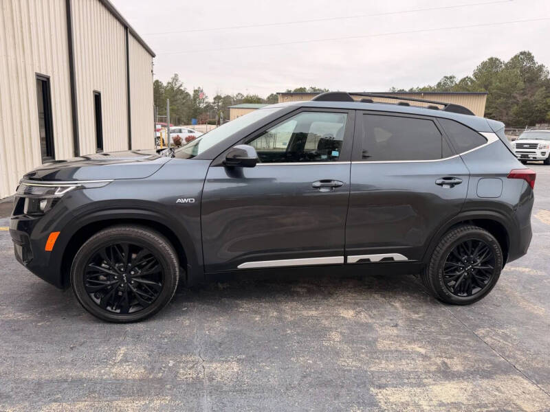 2022 Kia Seltos Nightfall