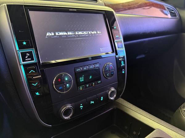 2012 Chevrolet Suburban LT