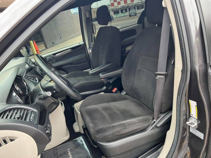 2017 Dodge Grand Caravan SE