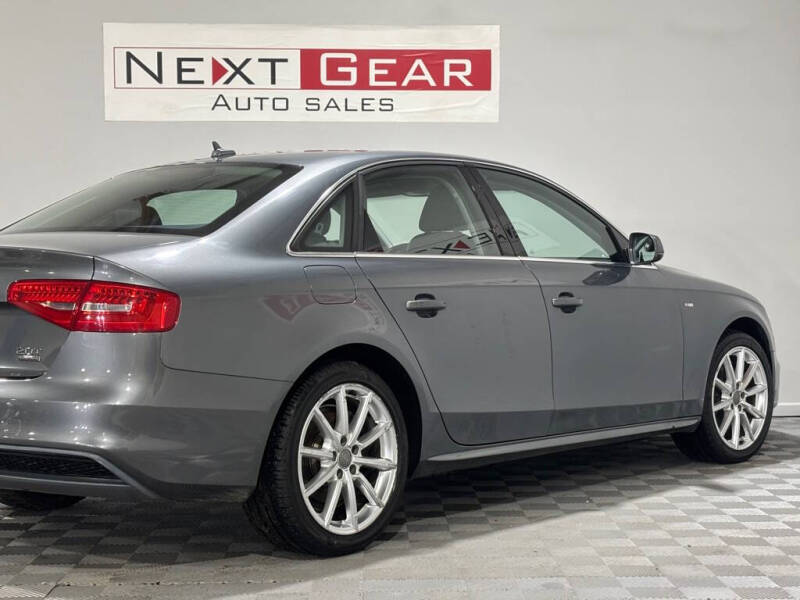 2016 Audi A4 2.0T quattro Premium