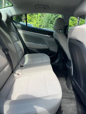 2019 Hyundai Elantra