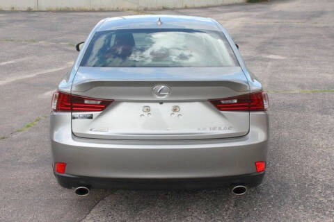 2016 Lexus IS 300