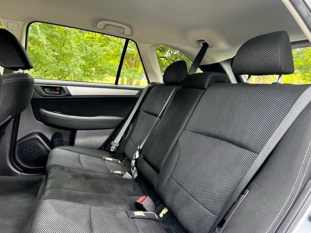 2018 Subaru Outback 2.5i