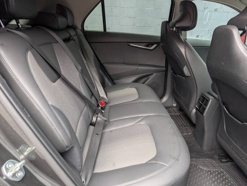 2023 Kia Niro EV Wind