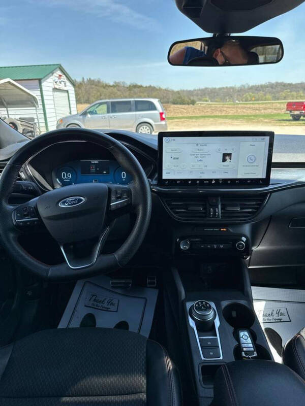 2023 Ford Escape ST-Line Select