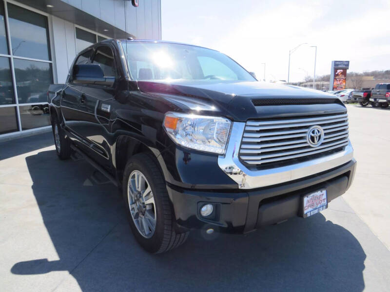 2017 Toyota Tundra Platinum