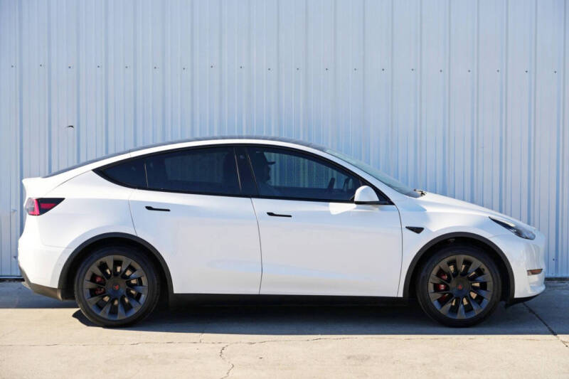 2021 Tesla Model Y Standard Range