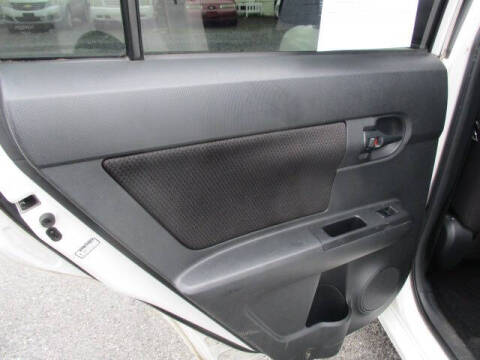 2008 Scion xB