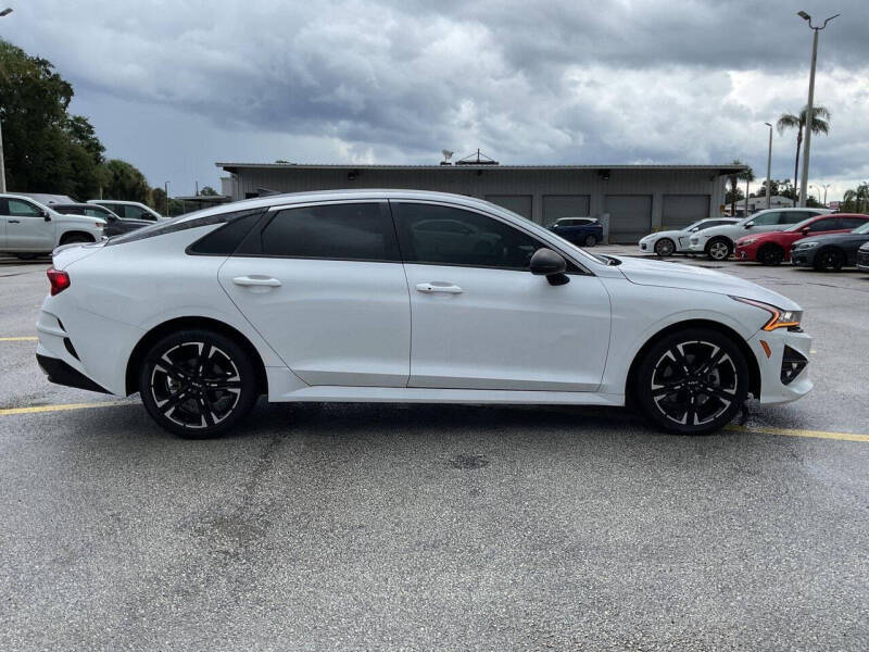 2023 Kia K5